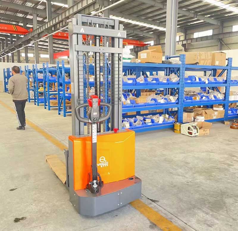 叉車培訓(xùn)必不可少的 4 個主要原因