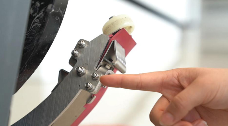 為什么我的地板還是濕的？洗地機(jī)真空系統(tǒng)故障排除